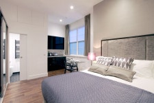 Valet Apartments Golden Square in London | Hotel Rates & Reviews on Orbitz