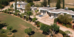     자피라 홀리데이 아파트먼츠, Pissouri | 익스피디아  호텔 예약 