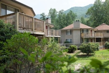     페퍼트리 매기 밸리 (Maggie Valley,USA) | 익스피디아