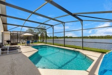 Stunning lake view, private pool,near Disney ,games room,free WiFi ,play golf in Orlando | Best Rates & Deals on Orbitz