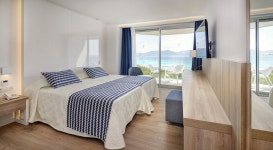 Hipotels Bahia Cala Millor, Sant Llorenc des Cardassar: $110 Room Prices & Reviews | Travelocity