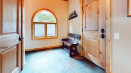 Remodeled, Mountain View Townhome! Private Jacuzzi & Garage, Close to Lakes in Mammoth Lakes | Best Rates & Deals on Orbitz
