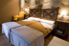 Hotel Rural El Recreo in Galende | Hotel Rates & Reviews on Orbitz