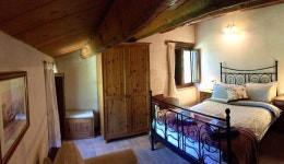 Il Nascondiglio - The Hideaway in Amandola | Best Rates & Deals on Orbitz