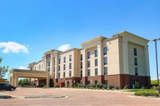     Book Hampton Inn Suites Brookings | Brookings Hotel Deals