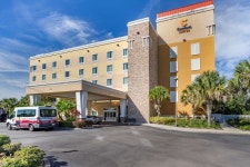Comfort Suites At Fairgrounds - Casino, Tampa: $185 Room Prices & Reviews | Travelocity