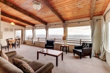 Charming waterfront home with furnished deck & beach access in Bainbridge Island | Best Rates & Deals on Orbitz