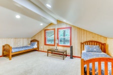 Hot Tub, Game Room, dog-friendly home w/ mountain views close to Ski Resorts! in Skykomish | Best Rates & Deals on Orbitz