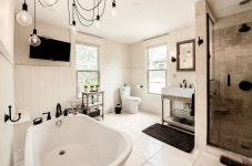 Studio 555 in Granville | Best Rates & Deals on Orbitz