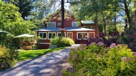     Book Yosemite Riverside Inn | Groveland Hotel Deals