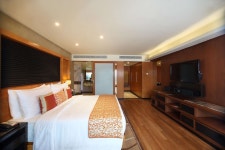 Gokulam Grand Hotel & Spa Bangalore in Bengaluru | Best Rates & Deals on Orbitz