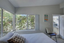 7 Minute Walk to Lido beach, Walk to Ritz Carlton, Lido Key: Room Prices & Reviews | Travelocity