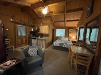 Cozy Romantic Cabin with Hot Tub on Screened Porch , Victor: Room Prices & Reviews | Travelocity