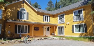 Oberge Inn in Val David | Best Rates & Deals on Orbitz