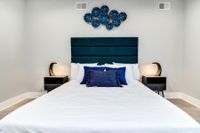 Stunning 4BD house with SPA and Roof Deck in Philadelphia | Best Rates & Deals on Orbitz