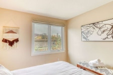 The Perfect Family Getaway - Wifi, Linens/Towels, Close to Golf in The Blue Mountains | Best Rates & Deals on Orbitz