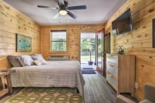 New! Charming Pigeon Forge Apt: 3 Mi to Dollywood! in Pigeon Forge | Best Rates & Deals on Orbitz