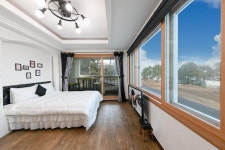 Gangneung Undukmaru Pension in Gangneung | Best Rates & Deals on Orbitz