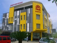     Book Dragon Inn Kendari | Kendari Hotel Deals