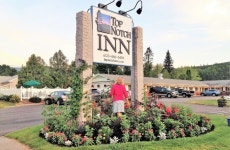 Top Notch Inn in Gorham | Best Rates & Deals on Orbitz