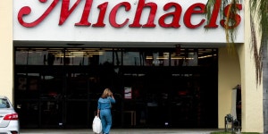 Michaels Hires New CEO From Walmart - WSJ Michaels Hires New CEO From Walmart 