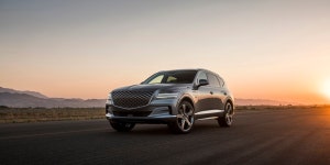 Genesis GV80: A Glitzy Debut in the Luxury SUV Market - WSJ Genesis GV80: A Glitzy Debut in the Luxury SUV Market