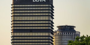 Spanish Banks Roundup: BBVA, CaixaBank Profits Rise - WSJ Spanish Banks Roundup: BBVA, CaixaBank Profits Rise