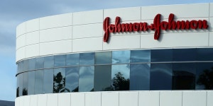 Johnson & Johnson Drafted Into Fight Over Shareholder Lawsuits - WSJ Johnson & Johnson Drafted Into Fight Over Shareholder Lawsuits
