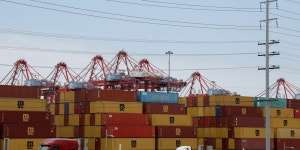 Port of L.A. Chief: No Surge in Imports Is Expected