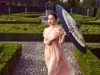 ID:888015 - Wallpaper Abyss  Emilia Clarke HD Wallpaper | Background Image | 2610x1958 | ID:888015