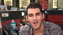 TMZ Live 11/03/15 pt6