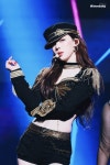 더쿠 - 원덬픽 에스파 윈터 페러렐 앙코르 콘서트 제복 사진