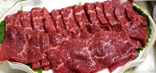 더쿠 - ㅎㄹㅎ우 육사시미 진짜 맛있어