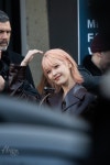 더쿠 - 실시간 구찌쇼 참석하러 가서 찍힌 핑크머리 아이유.jpg