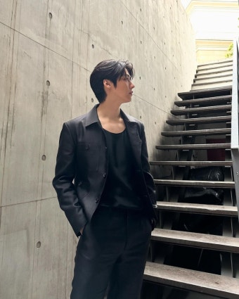 더쿠 - 얼굴, 피지컬 싹다 존잘인 <선재업고튀어> 백인혁 본체.....jpg