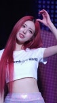 더쿠 - 약 9개월만에 빨간머리 덮고 염색한 ITZY 유나