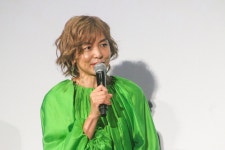 더쿠 - 영화 「봄에 지다」 첫날 무대 인사 - 사토 코이치, 요코하마... 칸나, 야마구치 토모코, 아이카...