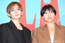 더쿠 - 영화 「BAD LANDS」 완성 피로 시사회 - 안도 사쿠라, 야마다... JUMP), 우자키 류도...