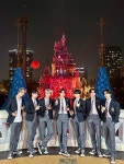 더쿠 - 엔하이픈 롯데월드 단체사진 찍어준사람 뭔가 좀 아는거 같아