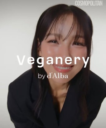 더쿠 - 뉴진스 메이크업 담당자가 했다는 오늘자 이효리 화보.jpg
