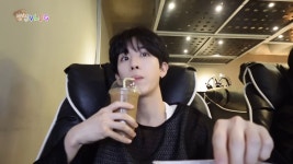 더쿠 - 빵주 PC방 가서 무도 틀어놓고 홈런볼에 라떼? 마신 게 너무 귀여워