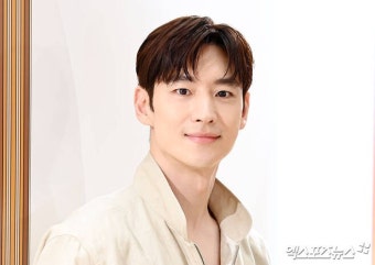 더쿠 - 이제훈, 응급 수술로 휴식…영화제 불참·'수사반장' 촬영 중단 [종합]