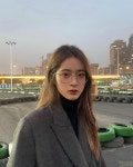 더쿠 - 얇은 검은 뿔테를 살까 아니면 실버테 안경을 살까?