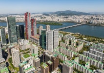 더쿠 - 한강변 고급 주거단지 ‘브라이튼 여의도’… 고소득층 ‘눈독’ 이유있네