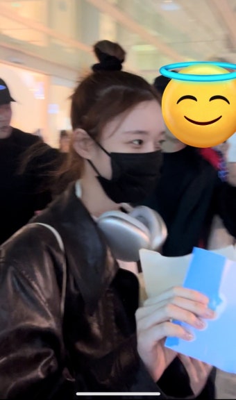 더쿠 - 첫 월드투어 끝나고 드디어 한국 입국하는 오늘자 에스파 윈터