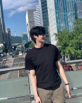 더쿠 - 변우석 인스타 사진 업뎃 ☀️☺️