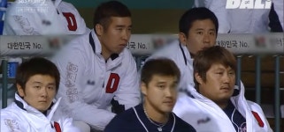 더쿠 - 상삼 다큐 보는데 희관이 ㄷㄷㄷ