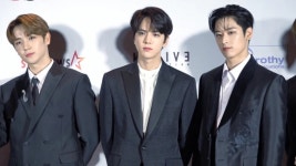 더쿠 - 더보이즈 데뷔초에 소소하게 덬 모였던 이유 중 하나