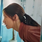 더쿠 - 뜨는 것마다 은은한 광기가 돋보이는 윤아 새 영화 사진들.jpg