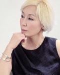 더쿠 - 금발머리의 이혜영 배우.jpg